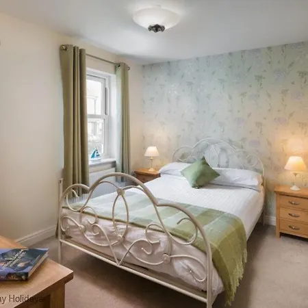 East Bay - Part Of The The Bay Village With Pool, Gym And Direct Access, Pub, Restaurant, Tennis And Meadows Walks Feriehus Filey