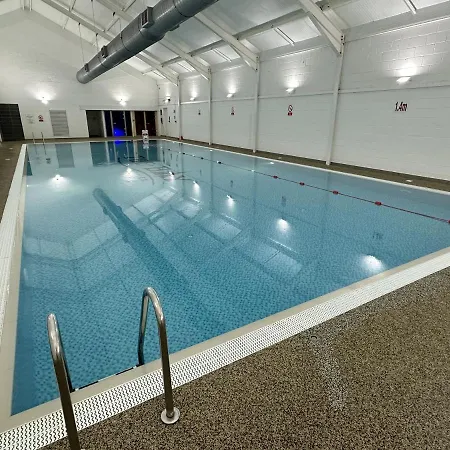 Дом отдыха East Bay - Part Of The The Bay Village With Pool, Gym And Direct Access, Pub, Restaurant, Tennis And Meadows Walks Файли