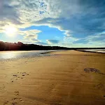 East Bay - Part Of The The Bay Village With Pool, Gym And Direct Access, Pub, Restaurant, Tennis And Meadows Walks Hébergement de vacances