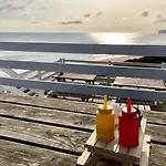 East Bay - Part Of The The Bay Village With Pool, Gym And Direct Access, Pub, Restaurant, Tennis And Meadows Walks Hébergement de vacances